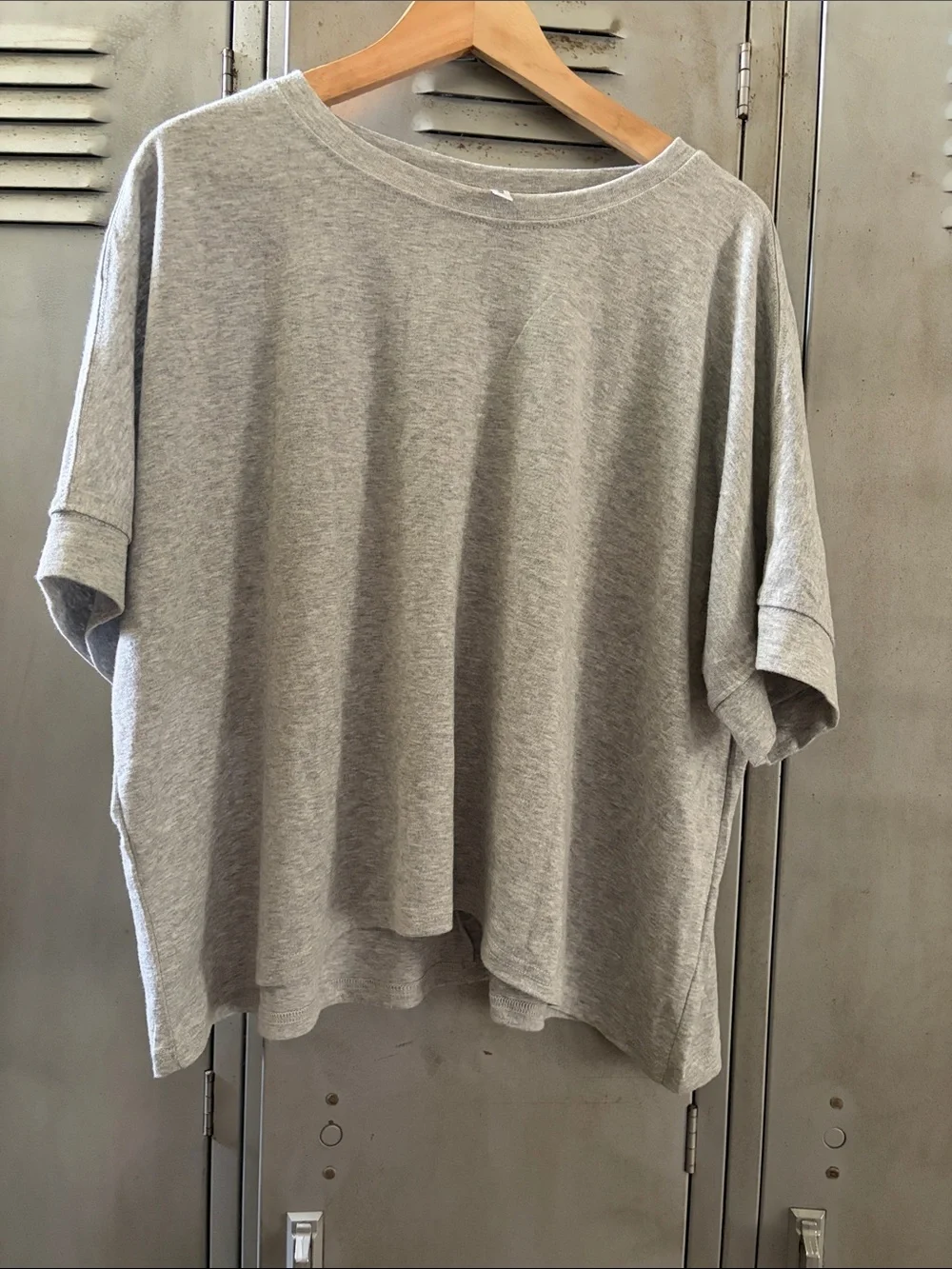 Light Gray Women's Relaxed Short-Sleeve Top
